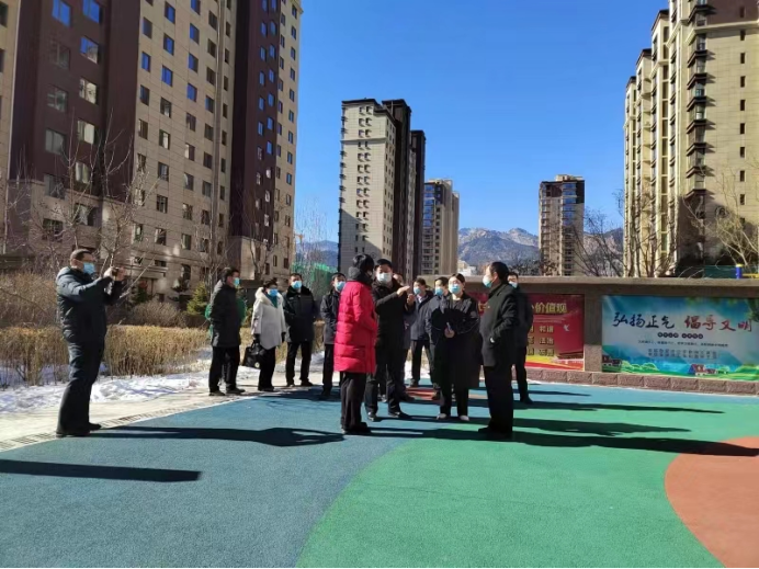 美麗小區(qū)品牌靚 規(guī)范管理樹標桿 )8.113793.png